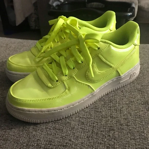 HOT Shoes Nike Neon Green Outfit Nike Shoes Nike Kids Neon